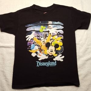 Disneyland T-shirt